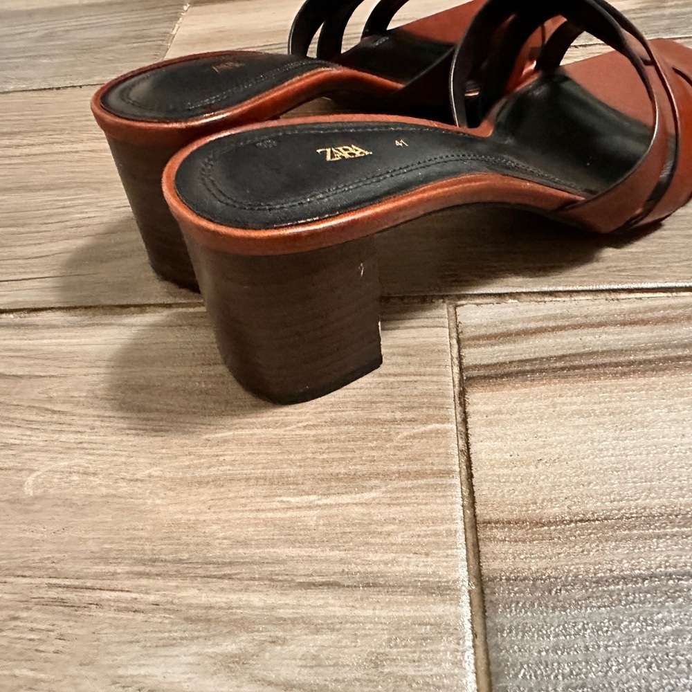 Zara Women's Brown Strappy Heeled Sandals - Picture 7 of 7